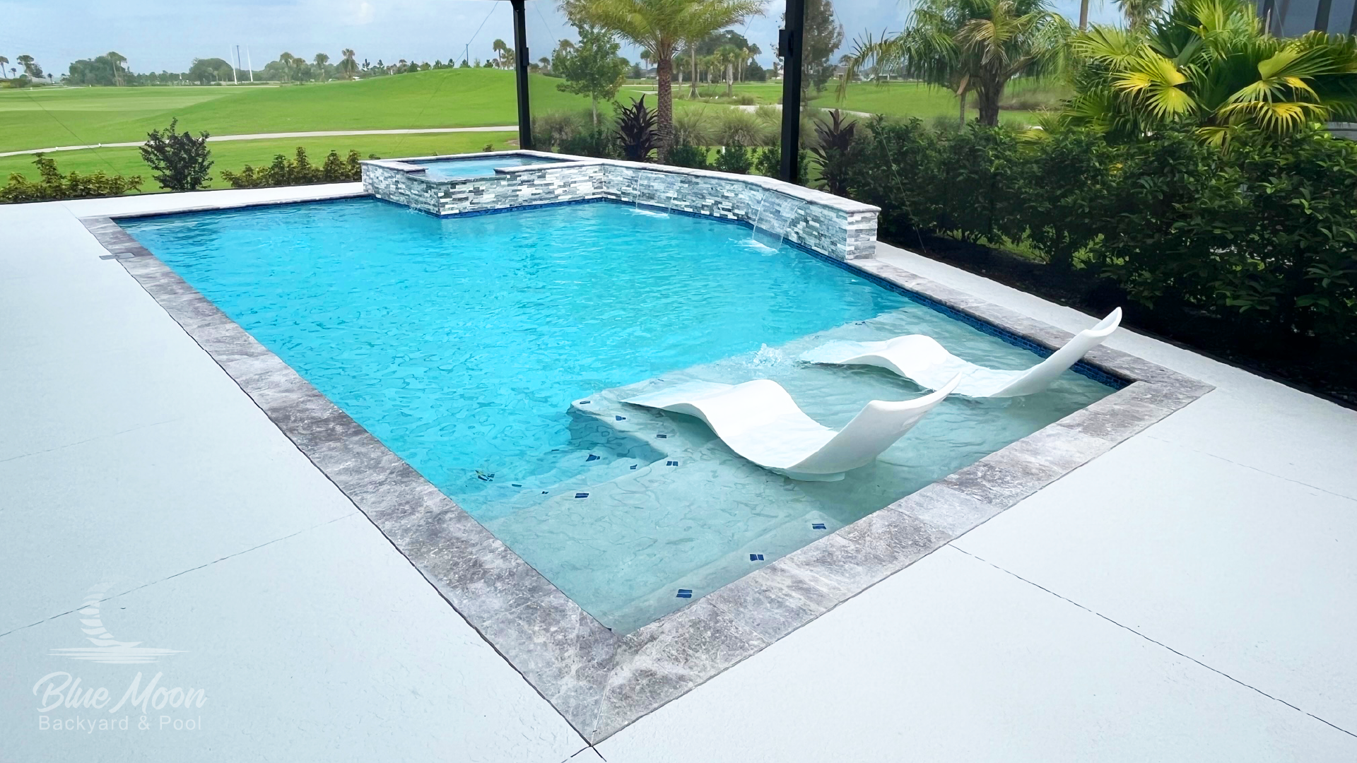 Custom Feature Gallery Page | Blue Moon Backyard & Pool Inc.